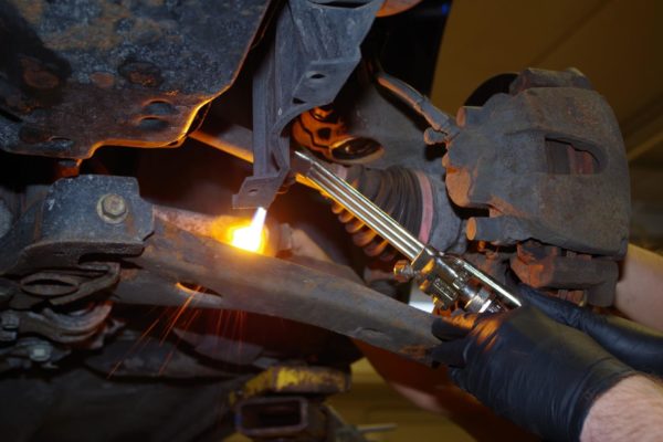 metal_industrial_weapon_automotive